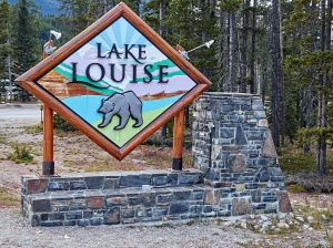Lake Louise welcomes me!